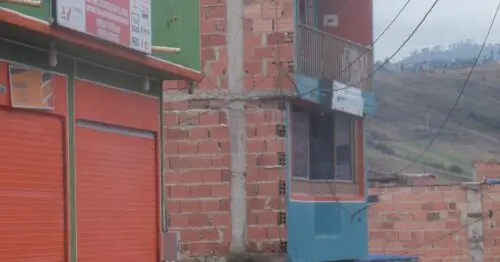 DEPOSITO Y FERRETERIA LA MEJOR OPCION DEPOSITO Y FERRETERIA LA MEJOR OPCION